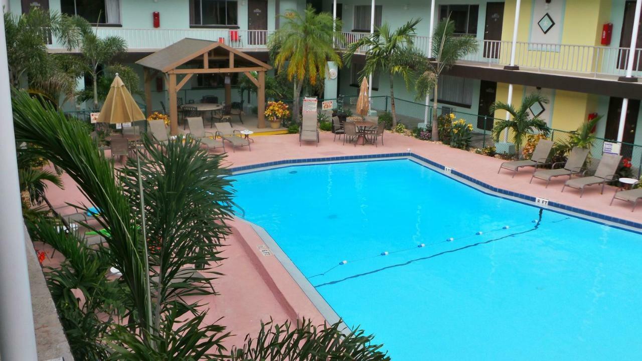 Island House Resort Hotel St. Pete Beach Kültér fotó